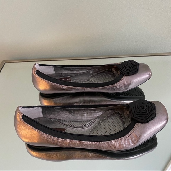 Adrienne Vittadini grey black flats - Picture 2 of 4